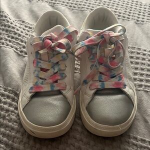 Girl sneakers